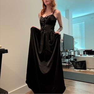 Foxblood goth Isabella gown 
Size XS BRAND NEW